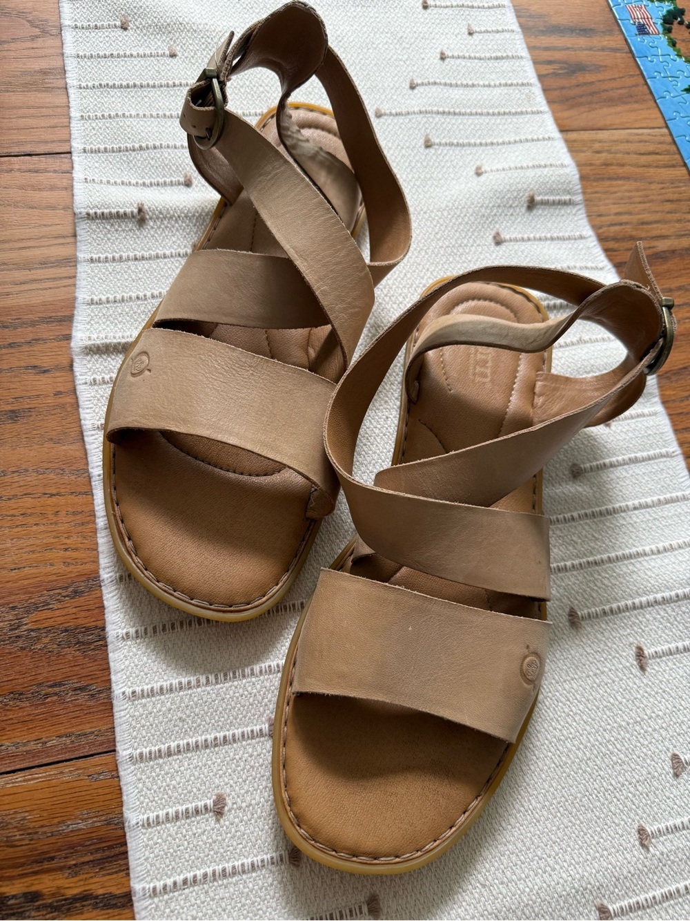 Born Women’s Tan Leather Crisscross Buckle Sandals